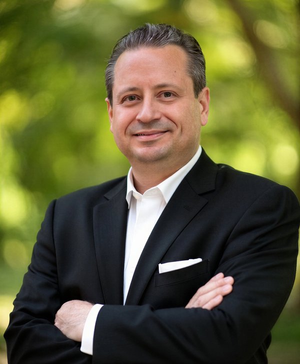 Marc Brynczka, Founder of MJBX Group, fractional executive and growth strategist based in New Jersey